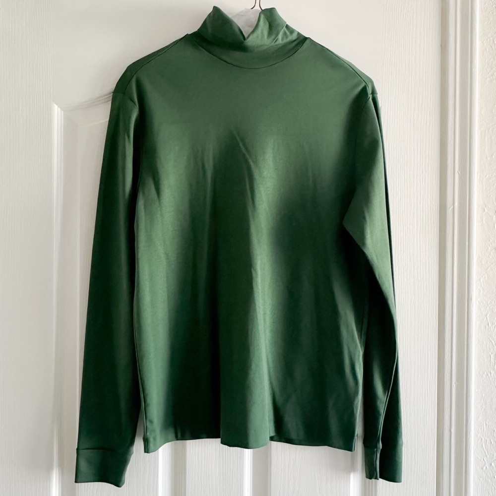 NWT MURANO Kelly Green Turtleneck Sweater
